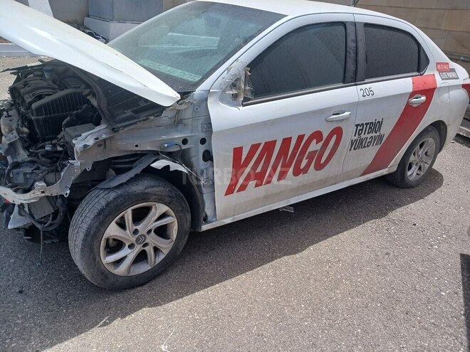 Citroen  2015, 25,000 km - 1.6 л - Bakı