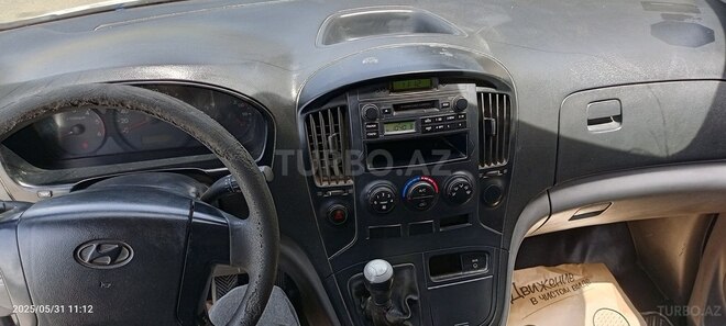 Hyundai H-1 2009, 236,804 km - 2.5 l - Bakı