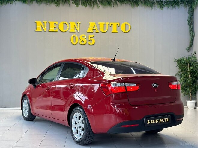 Kia Rio 2015, 131,000 km - 1.4 l - Sumqayıt