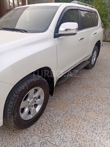 Toyota Land Cruiser Prado 2017, 136,753 km - 2.8 l - Bakı