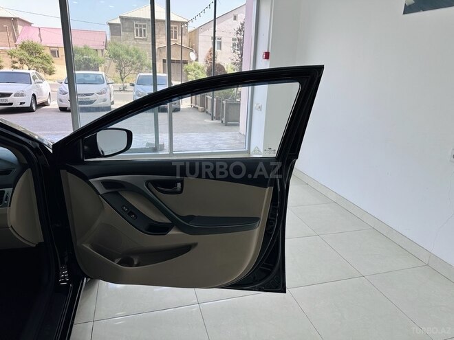Hyundai Elantra 2015, 216,000 km - 1.8 l - Sumqayıt