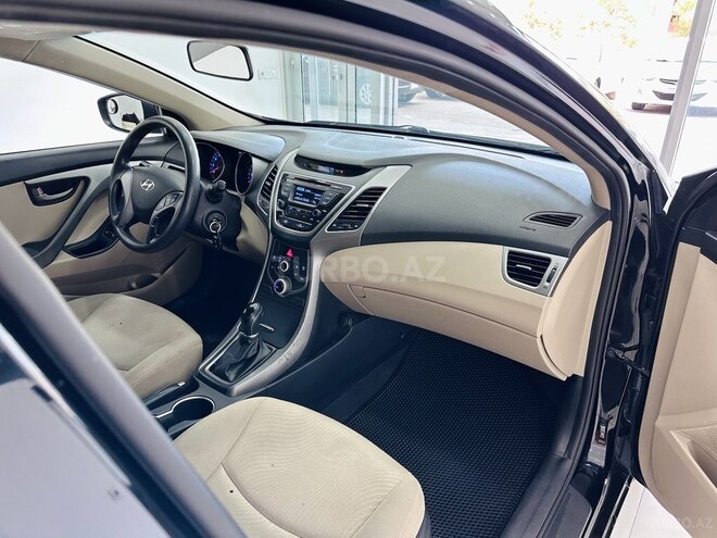 Hyundai Elantra 2015, 216,000 km - 1.8 l - Sumqayıt