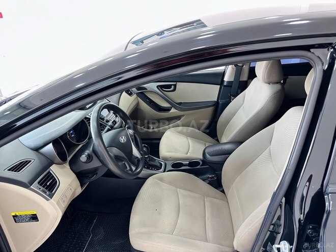 Hyundai Elantra 2015, 216,000 km - 1.8 l - Sumqayıt