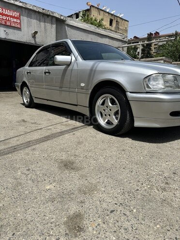 Mercedes C 200 1996, 255,000 km - 2.0 l - Bakı
