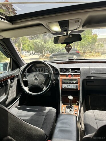 Mercedes C 200 1996, 255,000 km - 2.0 l - Bakı