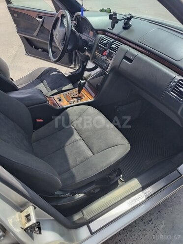 Mercedes C 220 d 1999, 422,925 km - 2.2 l - İmişli