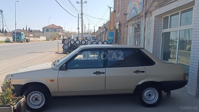 LADA (VAZ) 21099 1997, 240,000 km - 1.6 л - Bakı