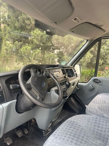 Ford Transit 2000, 760,000 km - 2.4 л - Bakı