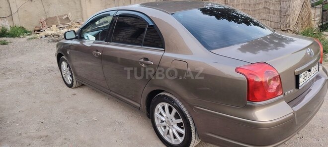 Toyota Avensis 2005, 320,000 km - 2.0 l - Bakı