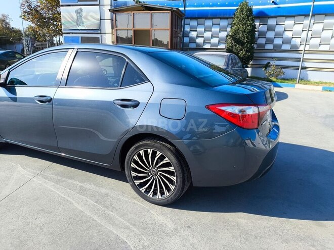 Toyota Corolla 2016, 120,000 km - 1.8 l - Bakı