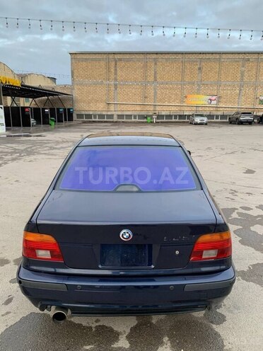 BMW 525 2001, 300,000 km - 2.5 l - Bakı