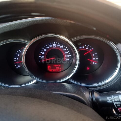 Kia Sorento 2011, 261,000 km - 2.0 l - Bakı