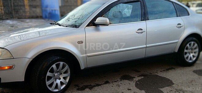 Volkswagen Passat 2001, 24,000 km - 1.8 l - Bakı