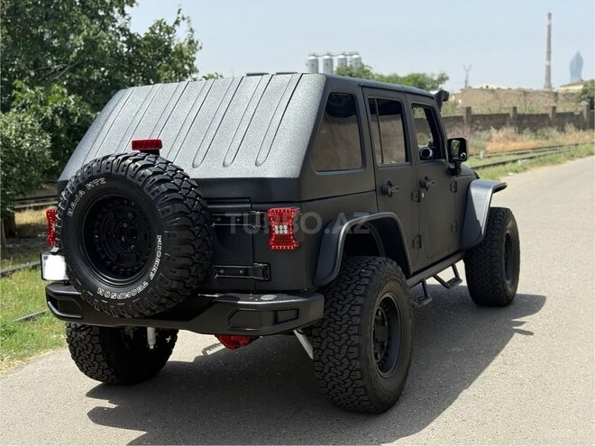 Jeep Wrangler-6