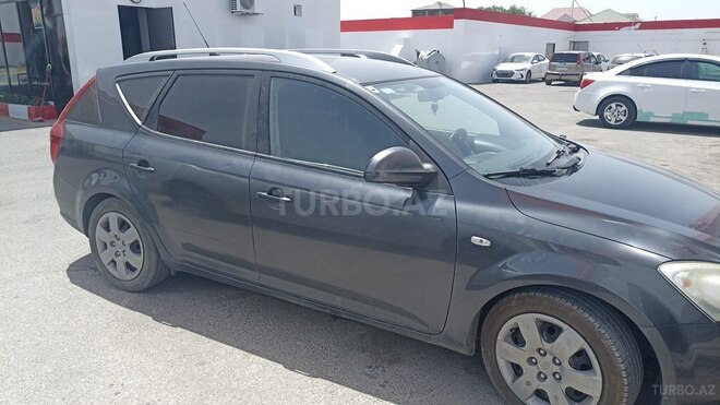 Kia  2007, 329,000 km - 1.4 l - Bakı
