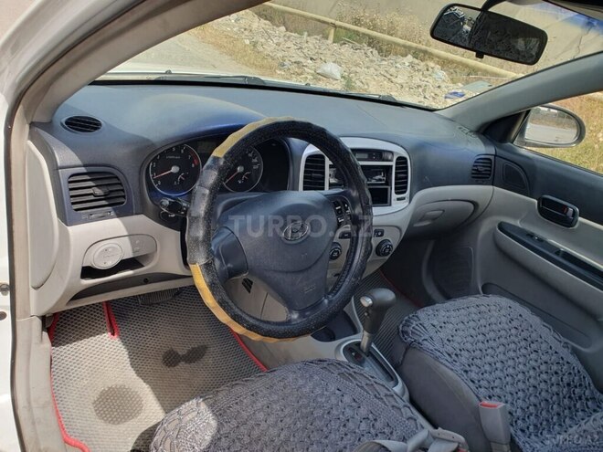 Hyundai Accent 2006, 330,000 km - 1.4 l - Bakı