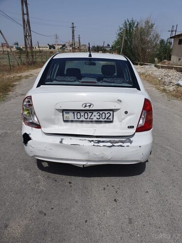 Hyundai Accent 2006, 330,000 km - 1.4 l - Bakı