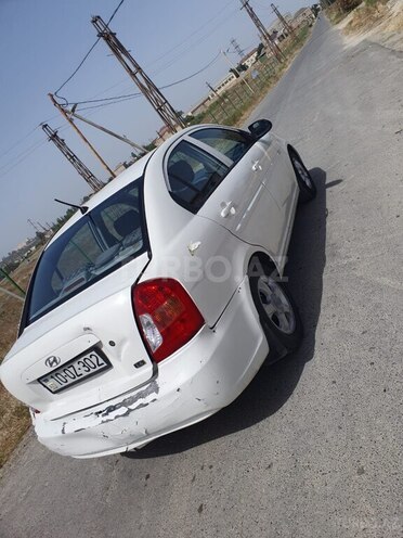Hyundai Accent 2006, 330,000 km - 1.4 l - Bakı