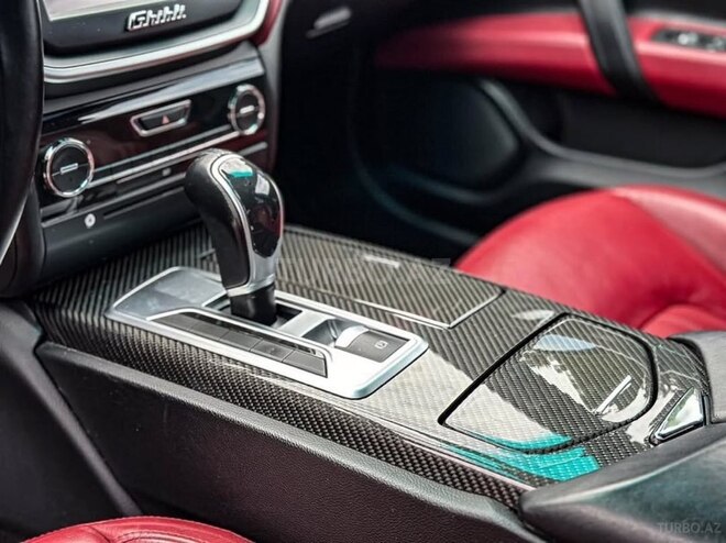 Maserati Ghibli-8