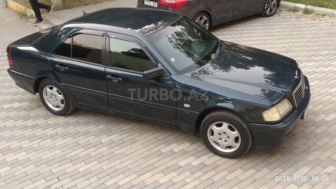 Mercedes C 200 1999, 914,523 km - 2.0 l - Bakı