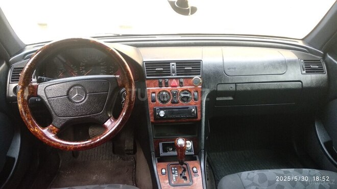 Mercedes C 200 1999, 914,523 km - 2.0 l - Bakı