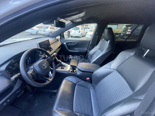 Toyota RAV4 2021, 45,000 km - 2.5 l - Bakı