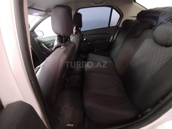 Renault Logan 2015, 220,000 km - 1.6 l - Bakı