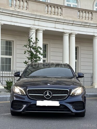 Mercedes E 300-2