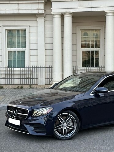Mercedes E 300-5