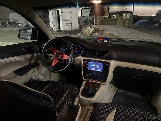 Volkswagen Passat 1998, 245,000 km - 1.8 l - Bakı