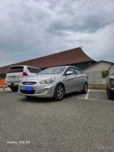 Hyundai Accent 2011, 330,000 km - 1.6 l - Bakı
