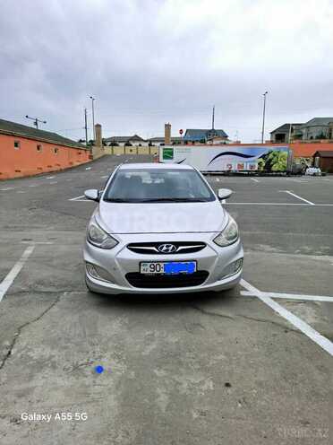 Hyundai Accent 2011, 330,000 km - 1.6 l - Bakı