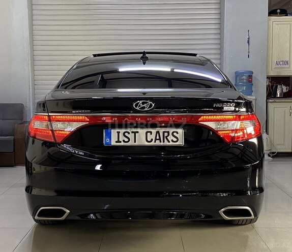 Hyundai Grandeur-8