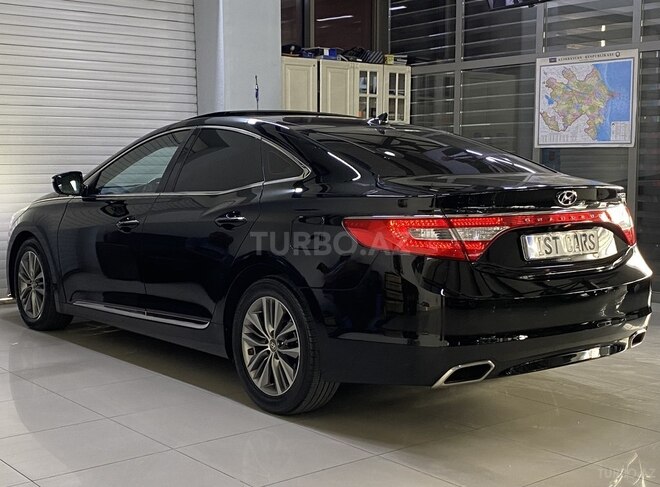 Hyundai Grandeur-9