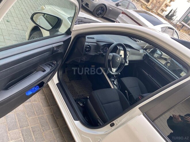 Toyota Corolla Fielder 2019, 110,000 km - 1.5 л - Bakı