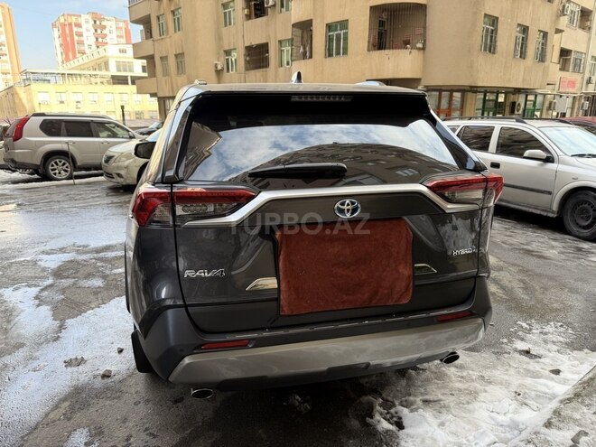 Toyota RAV4 2023, 31,150 km - 2.5 л - Bakı