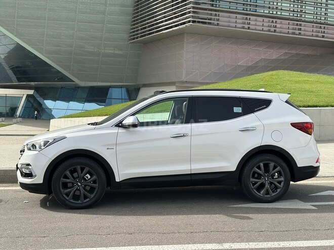 Hyundai Santa Fe 2016, 199,000 km - 2.0 л - Bakı