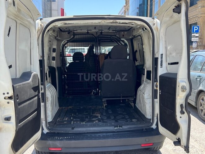 Fiat Doblo 2017, 330,000 km - 1.4 л - Bakı