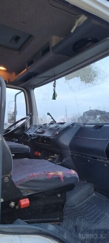 Mercedes Atego 817 2000, 550,000 km - 4.3 л - Biləsuvar