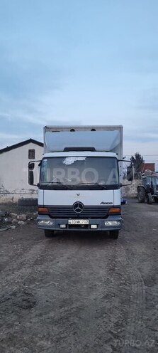 Mercedes Atego 817 2000, 550,000 km - 4.3 л - Biləsuvar