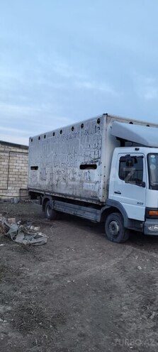 Mercedes Atego 817 2000, 550,000 km - 4.3 л - Biləsuvar