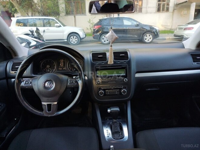 Volkswagen Jetta 2010, 272,000 km - 1.6 л - Bakı