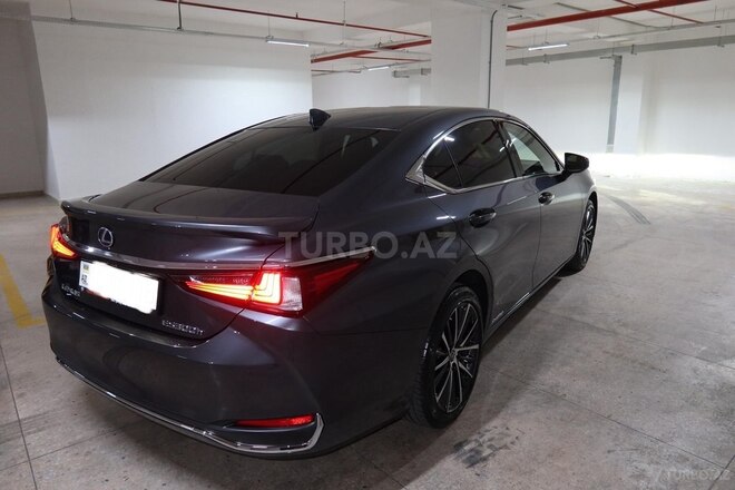 Lexus ES 300h 2021, 55,000 km - 2.5 l - Bakı