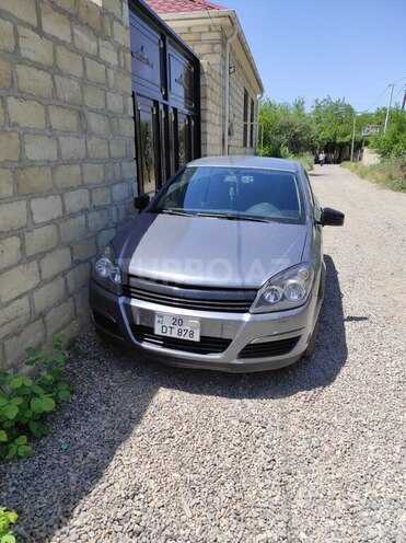 Opel Astra 2005, 290,000 km - 1.4 l - Tovuz