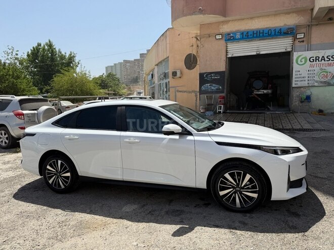 Changan Qiyuan A05 2025, 0 km - 1.5 l - Bakı