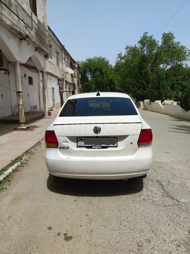 Volkswagen Polo 2013, 311,000 km - 1.6 l - Sumqayıt