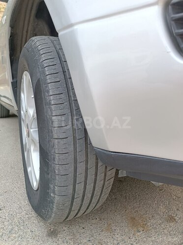 Mitsubishi Airtrek 2001, 262,428 km - 2.0 l - Şirvan