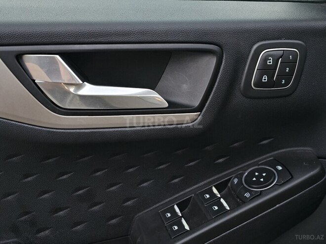 Ford Escape 2020, 45,000 km - 1.5 l - Sumqayıt
