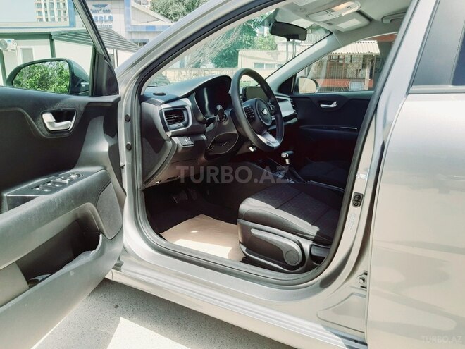 Kia Rio 2021, 42,500 km - 1.6 l - Bakı