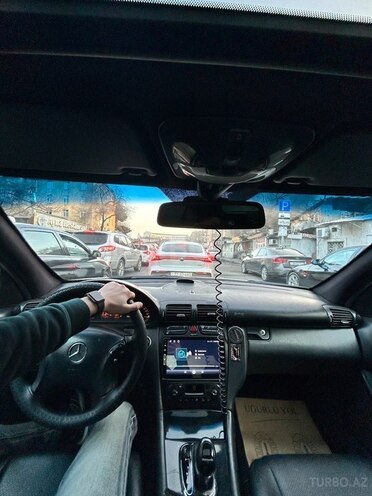 Mercedes C 240 2002, 251,000 km - 2.6 л - Bakı